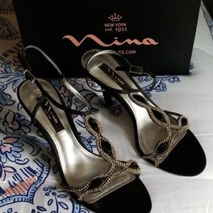 Nina strappy sandal